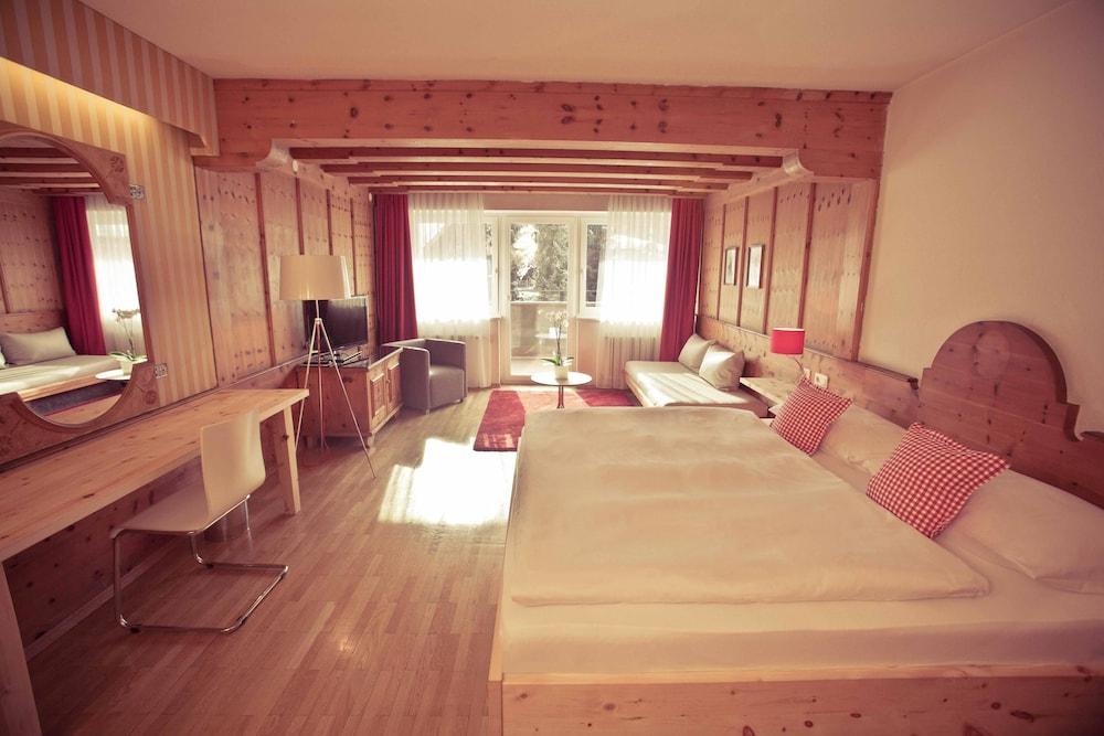 Q! Hotel Maria Theresia Kitzbühel Exterior foto