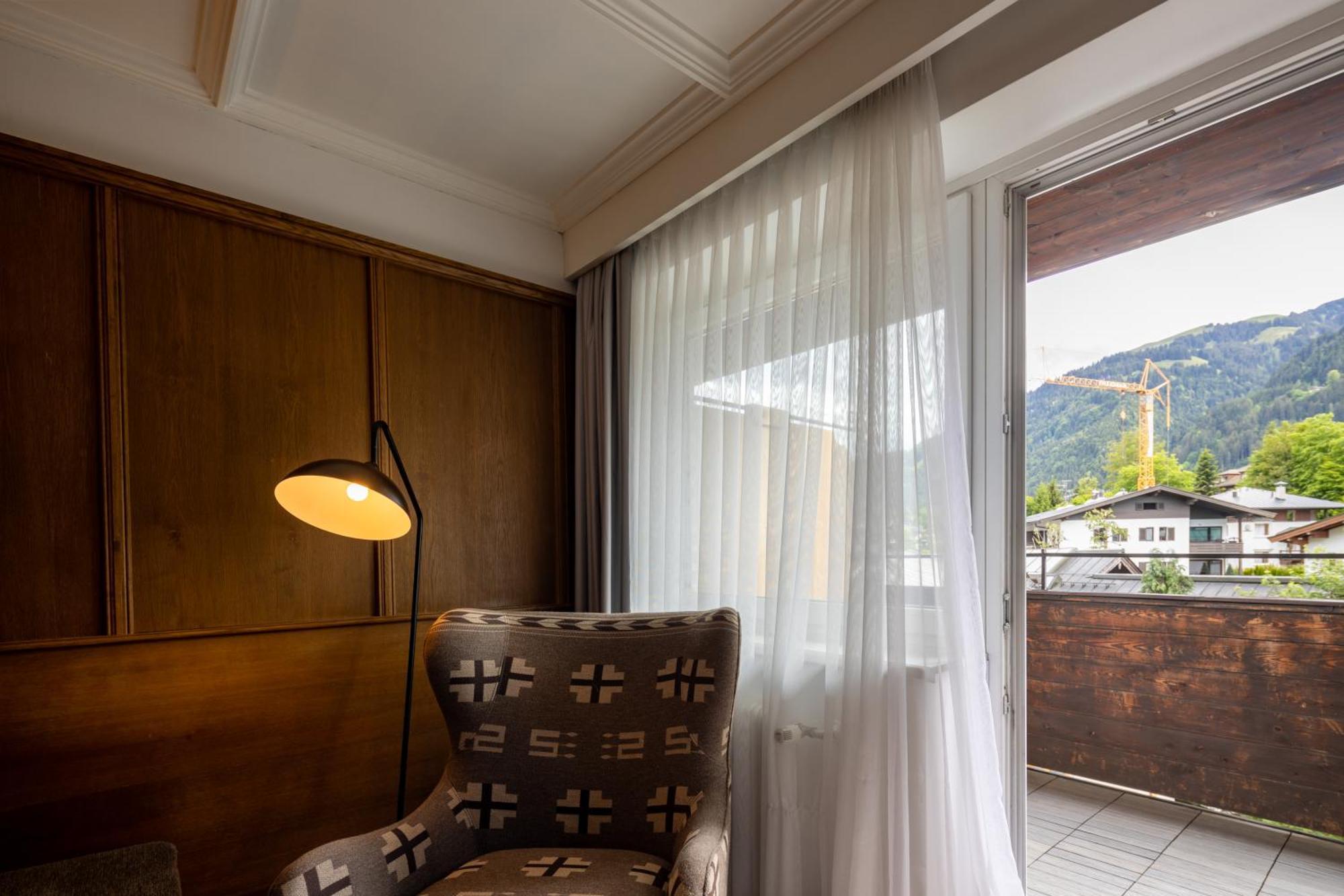 Q! Hotel Maria Theresia Kitzbühel Exterior foto